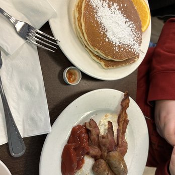 George's - Pancakes with bacon and eggs - American Near Me - New York, New York George's - Pancakes with bacon and eggs - American Near Me - New York, New York