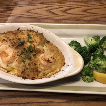 99 Restaurants - Fish (scrod) and shrimp lunch - Fast Food Near Me - Chicopee, Massachusetts
