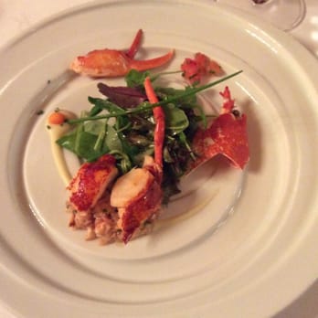 Akelare - Entrée of homard - Signature Cuisine Near Me - Donostia-San Sebastian, SS