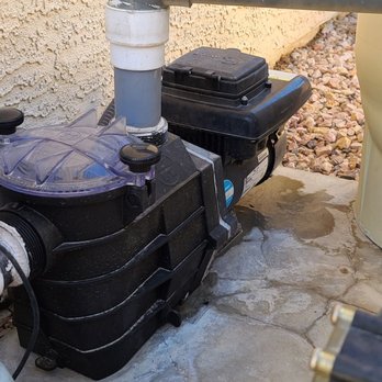 Pinnacle Pool Service - Leaking pump. - Pool Cleaners Near Me Pinnacle Pool Service - Leaking pump. - Pool Cleaners Near Me