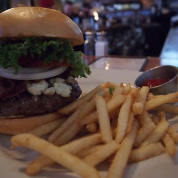 Jak's Grill - HH Burger with Blue Cheese and Bacon - Steakhouses Near Me - Issaquah, Washington Jak's Grill - HH Burger with Blue Cheese and Bacon - Steakhouses Near Me - Issaquah, Washington