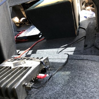 Rolling Soundz - Shitty ass wiring job.... - Car Stereo Installation Near Me - Modesto, California Rolling Soundz - Shitty ass wiring job.... - Car Stereo Installation Near Me - Modesto, California