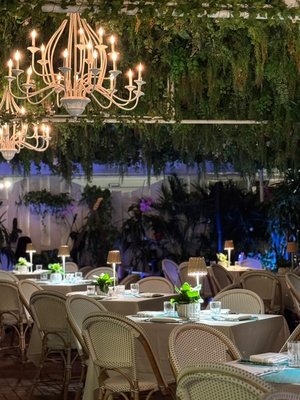 Swifty's at the Colony Palm Beach by null