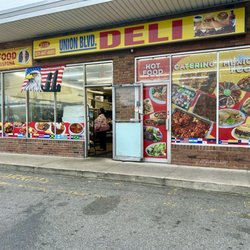 Union Blvd Deli - Front