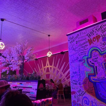 Pink Agave - Great lighting and atmosphere! - Mexican Near Me - Ponchatoula, Louisiana