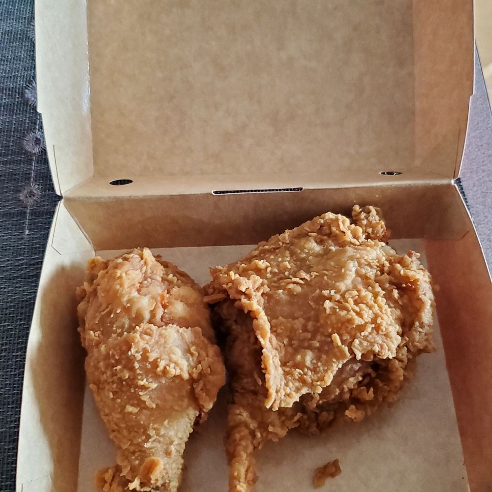 Jollibee - 2 piece combo - Chicken Shop Near Me - North York, Ontario