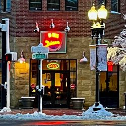 No Frills Diner on 25th
