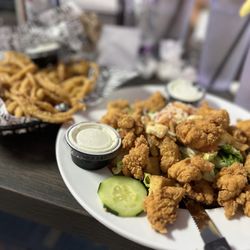 Wingbar & Grill