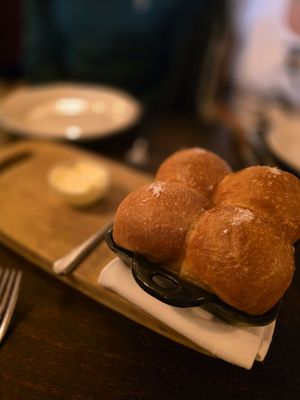 Gage & Tollner by null