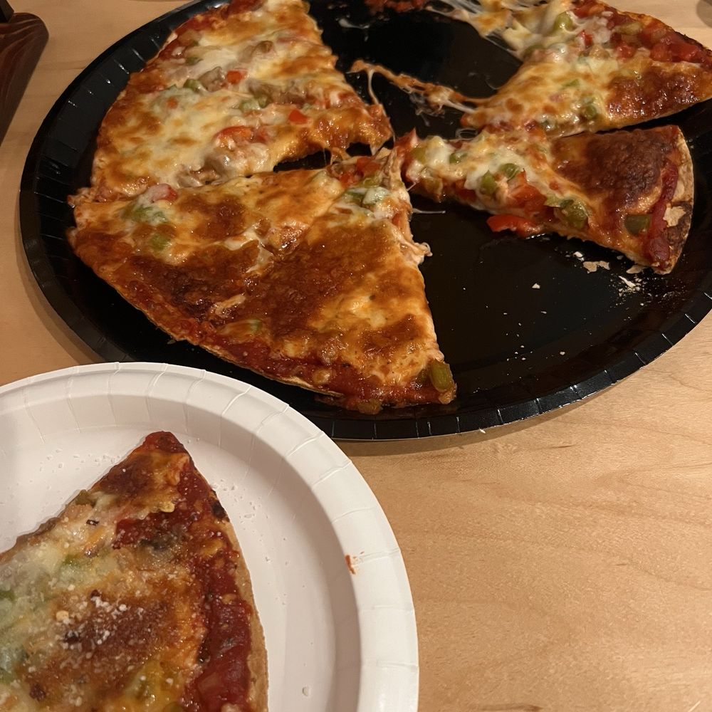 Garth's Brew Bar - Greenbush veggie pizza - Beer Bar Near Me - Madison, Wisconsin