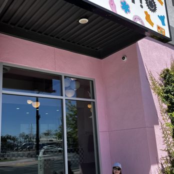 Dig it Coffee - Cut style and signage - Coffee & Tea Near Me - Las Vegas, Nevada