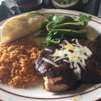 Ernesto's Mexican Restaurant - Mexican Near Me - Pilot Point, Texas