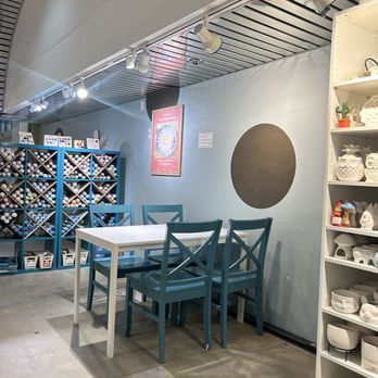 Polka Dot Pottery - Paint-Your-Own Pottery Near Me - Kennewick, Washington