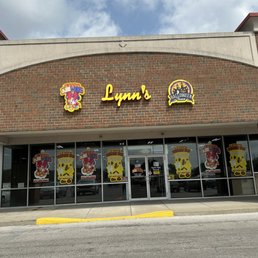 Exterior photo of Lynn’s Fireworks - Indianapolis, Indiana Exterior photo of Lynn’s Fireworks - Indianapolis, Indiana