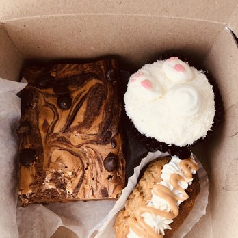 Homestead Kitchen - Artisan Cakery - Cheesecake brownie, coconut bunny cupcake, peanut butter taco - Custom Cakes Near Me - Westland, Michigan