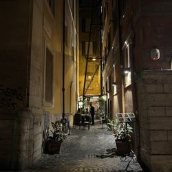 Osteria del Sostegno - Alleyway