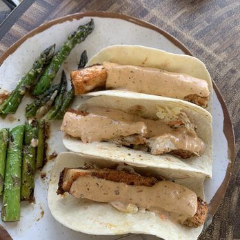 Redfin Blues - Fish Tacos Mahi with veggie - Seafood Near Me - Pittsburgh, Pennsylvania