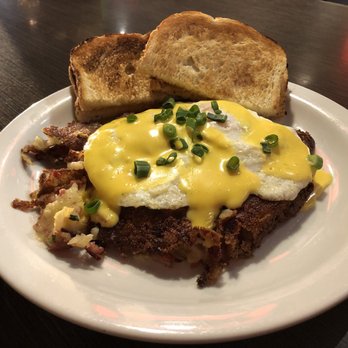 Ruperts at the Edge - Corned beef hash - Breakfast & Brunch Near Me - Edgewater, Colorado