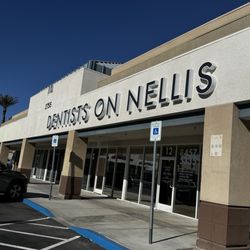 Dentists On Nellis