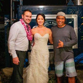 Flyin' Ahi - Ohana - Food Trucks Near Me - Mililani, Hawaii Flyin' Ahi - Ohana - Food Trucks Near Me - Mililani, Hawaii