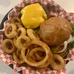 Hand Patted Cheeseburger Plate