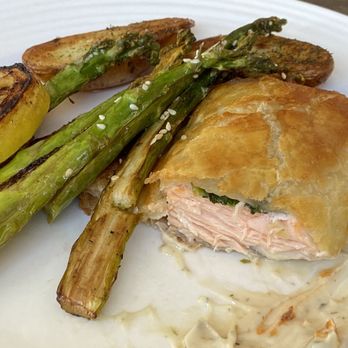 The Pawnee House - Salmon Wellington - Comfort Food Near Me - Oak Bluffs, Massachusetts