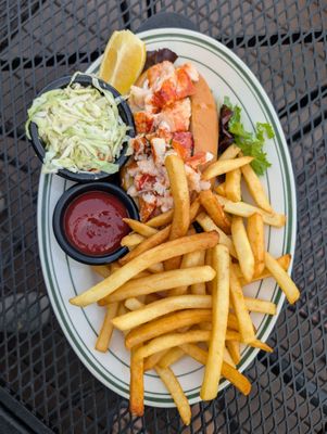 Peter's Clam Bar by null