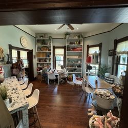 Farmhouse Coffee & Treasures - Sitting area and room.