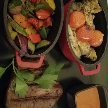 Jensen's Bøfhus - My 2 sides and steak with whiskey sauce - Steakhouses Near Me - Göteborg, O