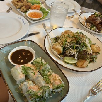 Le Colonial - Vietnamese Near Me - Chicago, Illinois