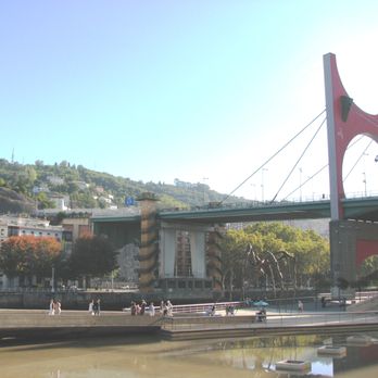Museo Guggenheim Bilbao - Landmarks & Historical Buildings Near Me - Bilbao, BI Museo Guggenheim Bilbao - Landmarks & Historical Buildings Near Me - Bilbao, BI