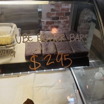 Cafe 86 - Ube butter bars - Cafes Near Me - Northridge, California Cafe 86 - Ube butter bars - Cafes Near Me - Northridge, California
