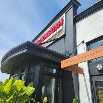 Scaddabush - Italian Near Me - Oakville, Ontario