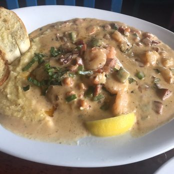 Pompano Joe's - Mahi/shrimp and grits - Seafood Near Me - Destin, Florida
