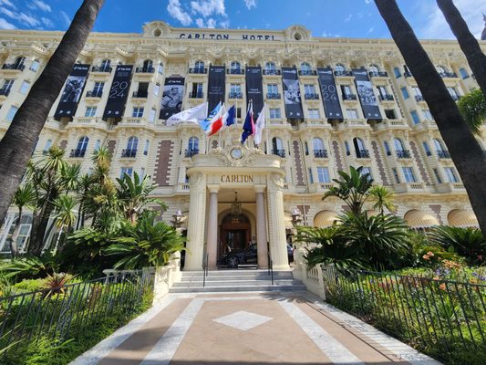 Carlton Cannes, a Regent Hotel by null