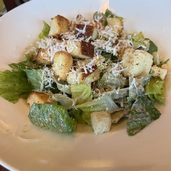 Mulberry Street Tavern - Ceaser salad - Bars Near Me - Des Moines, Iowa