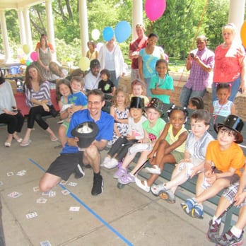 Amazing Moments Agency - Michael with kids in Philadelphia at a birthday party - Magicians Near Me - Sicklerville, New Jersey Amazing Moments Agency - Michael with kids in Philadelphia at a birthday party - Magicians Near Me - Sicklerville, New Jersey