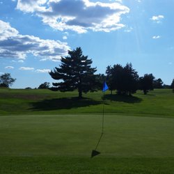 Fairchild Wheeler Golf Course - Beautiful day at Fairchild Wheeler GC