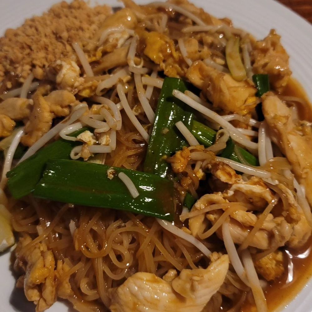 Sala Thai - Pad Thai - Thai Near Me - Rancho Cordova, California Sala Thai - Pad Thai - Thai Near Me - Rancho Cordova, California