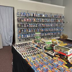 Dad’s Diecast & Collectibles