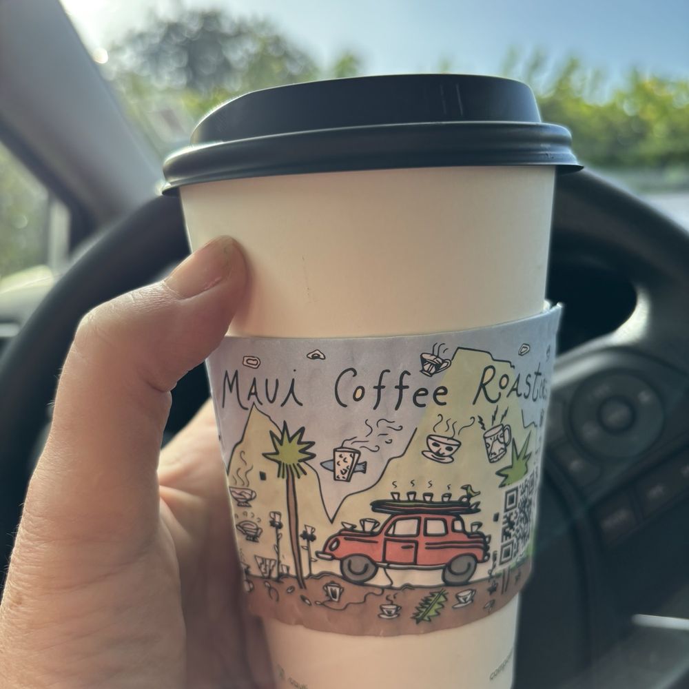 Maui Coffee Roasters - Decaf Oat-milk Latte - Coffee Roasteries Near Me - Kahului, Hawaii