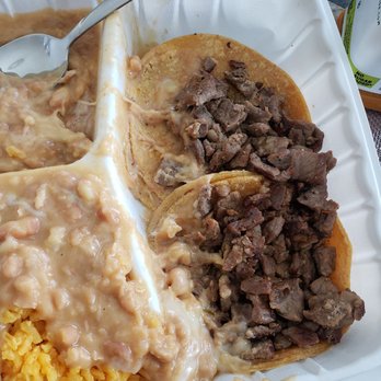 Taqueria La Perla - Chewy, dry, low quality carne asada meat and salty refried beans - Mexican Near Me - Pacifica, California Taqueria La Perla - Chewy, dry, low quality carne asada meat and salty refried beans - Mexican Near Me - Pacifica, California
