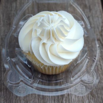 Hey Sugar! - Vanilla cupcake - Desserts Near Me - Murrieta, California Hey Sugar! - Vanilla cupcake - Desserts Near Me - Murrieta, California