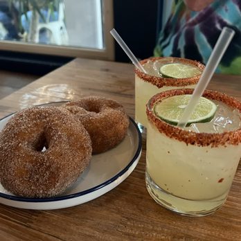 Ma’CoCo - Churro donuts & mezcal margaritas - Mexican Near Me - Buda, Texas