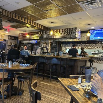 Checkers Old Munchen - American Near Me - Pompano Beach, Florida