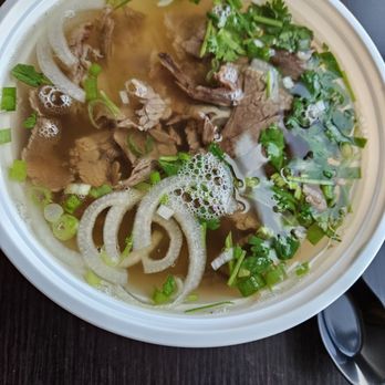 Pho Nom Nom - Large brisket pho - Vietnamese Near Me - Rockville, Maryland