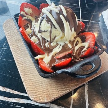 Melt N Dip - Brownies Magic (31) - Coffee & Tea Near Me - Fishers, Indiana
