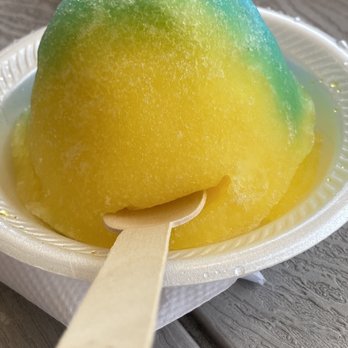 Waiola Shave Ice - 6-11-21 vanilla and banana - Ice Cream & Frozen Yogurt Near Me - Honolulu, Hawaii Waiola Shave Ice - 6-11-21 vanilla and banana - Ice Cream & Frozen Yogurt Near Me - Honolulu, Hawaii
