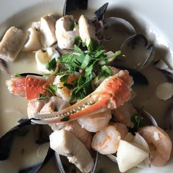 Bluewater Grill - Temecula - Cioppino in white wine so bland and no taste - Seafood Near Me - Temecula, California Bluewater Grill - Temecula - Cioppino in white wine so bland and no taste - Seafood Near Me - Temecula, California