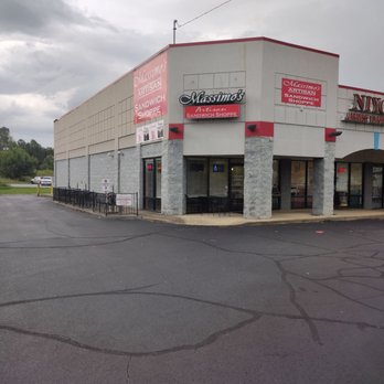 Massimo's Artisan Sandwich Shoppe - outside - Sandwiches Near Me - Salisbury, North Carolina